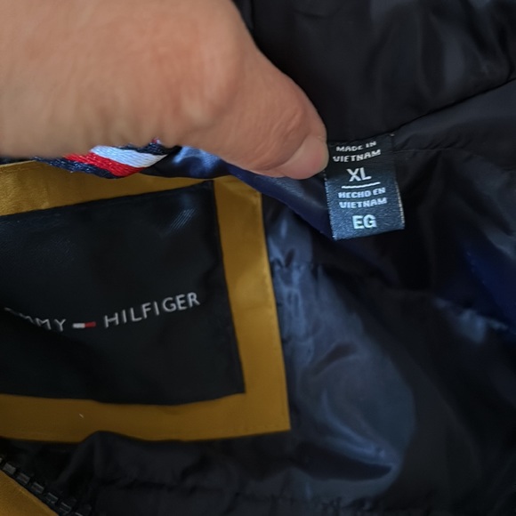 TOMMY HILFIGER hooded popover jacket size extra large - Picture 12 of 12